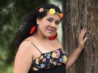 LeishaSoftxx - Show xXx with a charcoal hair Attractive woman 