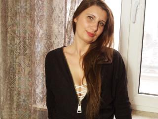 Sylena - Webcam porn avec une Femmes avec une poitrine de belle taille sur le service Xlovecam.com 