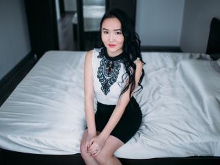 TellaKiss - Chat live exciting with this average constitution Girl 