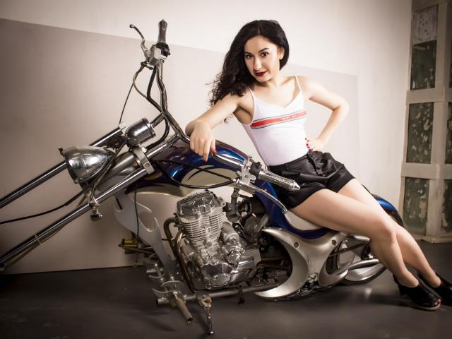 MeganBolly - Sexe cam en vivo - 6154066