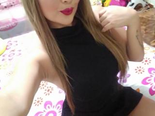 BonnyNaughty69 - Show live x with this sandy hair Hot babe 