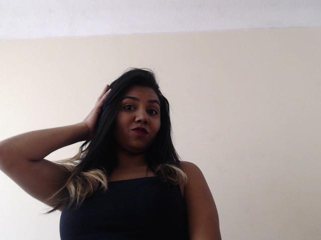 Yulielitequee - Live porn &amp; sex cam - 6204136