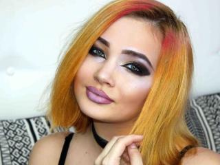 BarbaraWoW - online chat xXx with this European Young lady 