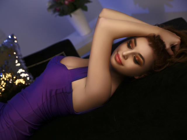 AttractiveReese - Élő pornó és szexkamera - 6221586