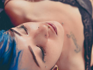 KylieKat - Cam sex avec cette Merveilleuse jeune canon hot  