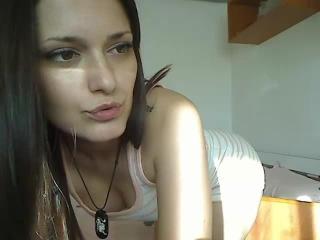 VanillaDiva - Web cam exciting with this ordinary body shape College hotties 