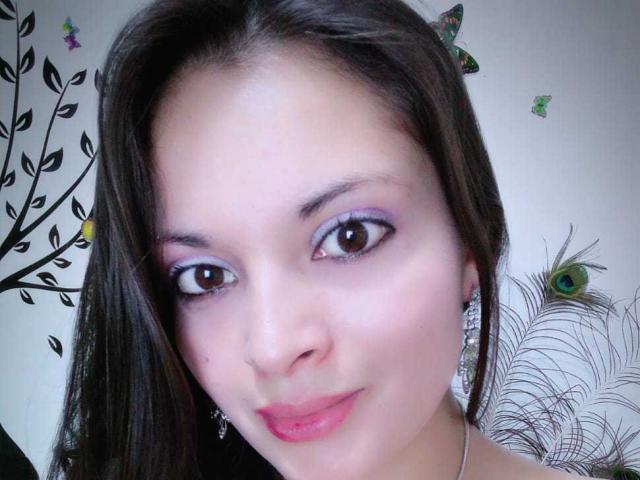 Sarasexylatina - Sexe cam en vivo - 6290915