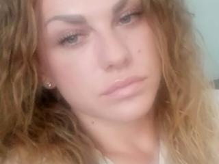 SavageRico - Webcam live hot with a athletic body Girl 