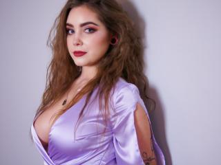 BiancaBrendford - Live chat hard with this College hotties with small breasts 