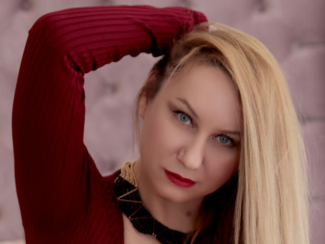 AimeAnge - Live sex cam - 6305420