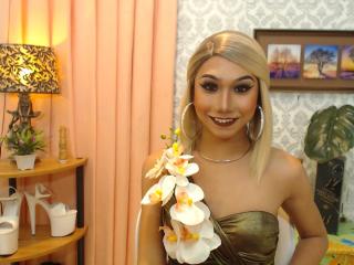 LegendaryKateSayoko - Show exciting with a thin constitution Ladyboy 