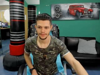 AydanBlake - Web cam porn with a being from Europe Men sexually attracted to the same sex 