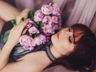 PatriciaPay - Chat porn avec une Magnifique jeune maîtresse en chaleur avec un grosse et belle poitrine sur la plateforme Xlovecam 