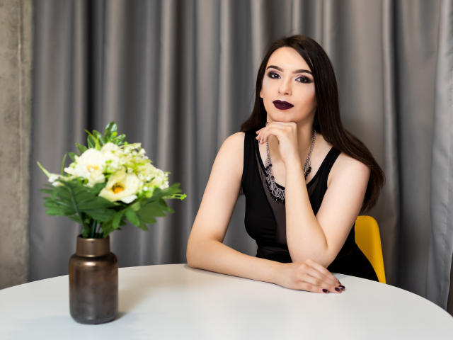 GenevieveLove - Sexe cam en vivo - 6323395