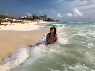 AlexandraMay - Spectacle hard avec cette Séduisante beauté sexy à la chevelure rousse  