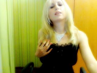AnnaStill - Chat cam sex with a regular tit Attractive woman 