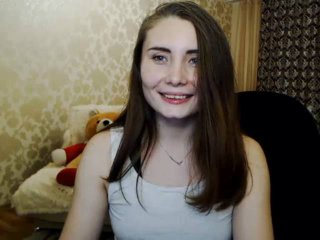 FlowerLove - Chat x with this 18+ teen woman 