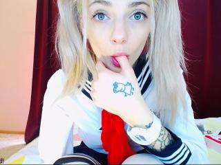 MelissaAllen - Video chat x with a European Girl 