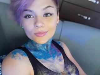 SaraMorales - Chat cam sexy with this latin american Sexy girl 