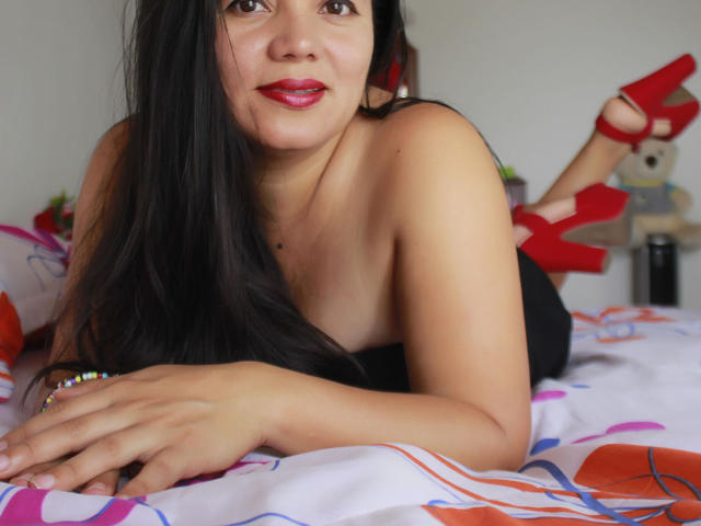 SofiTayloor - сексуальная веб-камера в реальном времени - 6352175