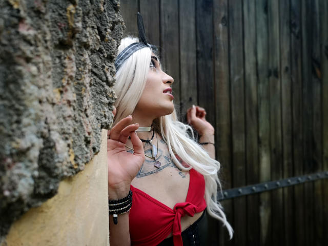 HillaryBeach - Sexe cam en vivo - 6371060