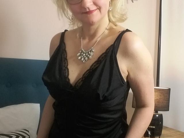 MiriamTRUE - Live porn &amp; sex cam - 6389740