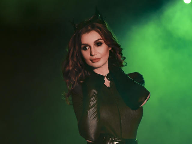 AttractiveReese - Live porn &amp; sex cam - 6394725