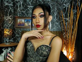 LegendaryKateSayoko - Chat cam hard with a charcoal hair Transsexual 