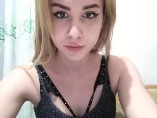 EleonorMay - Webcam exciting with this average boob Hot chicks 