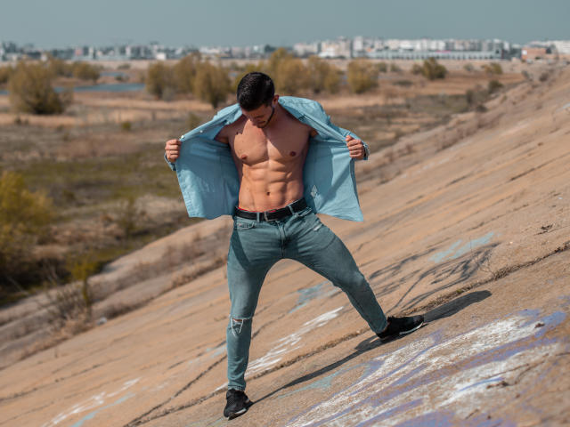 TravisHolden - Live porn &amp; sex cam - 6417710