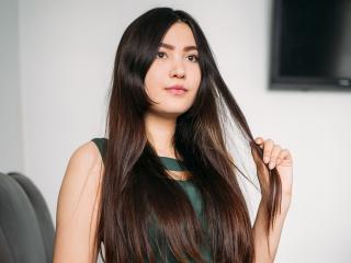 MaggyFlower - online chat sexy with a standard build Hot babe 