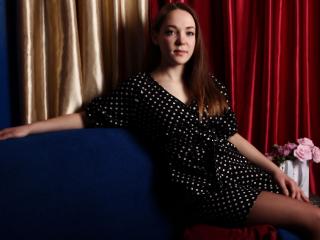 AlenaJem - chat online nude with a standard body Girl 