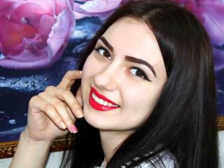 MissCapriceC - Webcam live sex with a chocolate like hair Hot chicks 