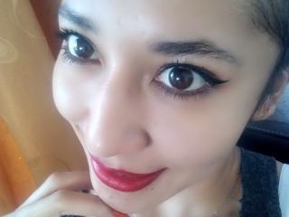 VioletaLight - Webcam excitant avec cette Magnifique demoiselle sexy adepte de fitness sur le service Xlovecam 