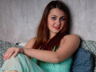 OnlyWay - Webcam live exciting with this chestnut hair Young lady 