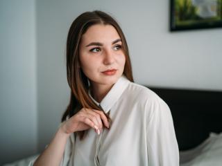 IlanaFlower - Chat hard with this White Sexy girl 