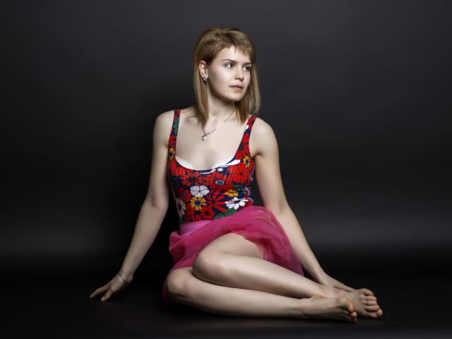 CarolBBSweet - сексуальная веб-камера в реальном времени - 6499593