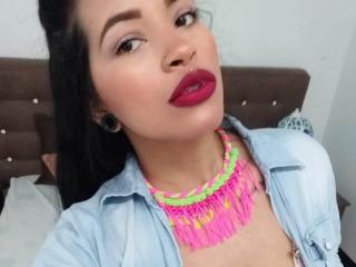 ZoeCafrune - Cam nude with this shaved sexual organ Hot chicks 
