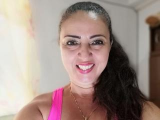 SweetieHelma - online show porn with this athletic body Sexy mother 