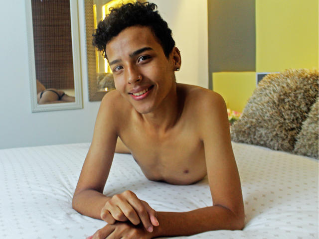 Falliam - Sexe cam en vivo - 6517757