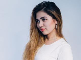 MiaNoizeX - chat online xXx with a 18+ teen woman 