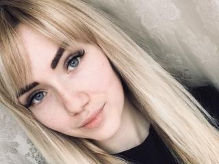 StephanieMood - Live cam x avec une Belle jeune nana très sexy  