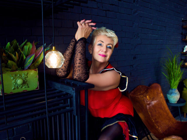 KinkyyHotLove - сексуальная веб-камера в реальном времени - 6548742