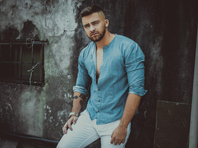 AronMiller - Sexe cam en vivo - 6551822