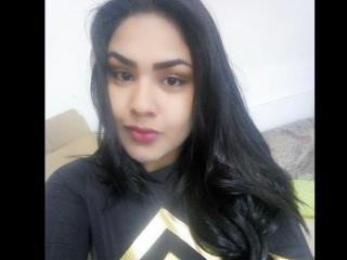 Kyldan - Live sex with a Young and sexy lady 