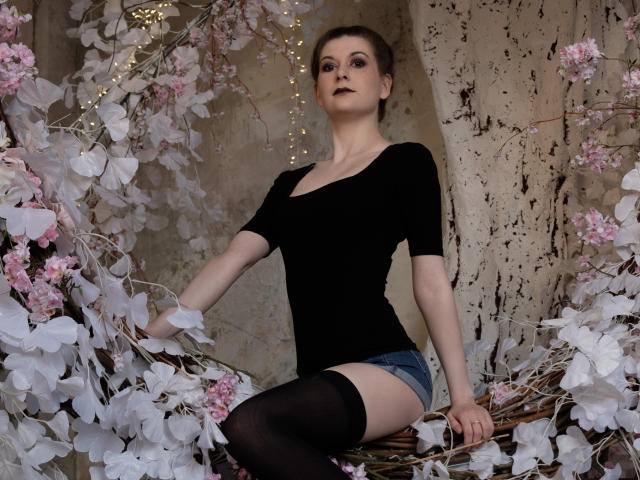 GretaMiln - сексуальная веб-камера в реальном времени - 6574813