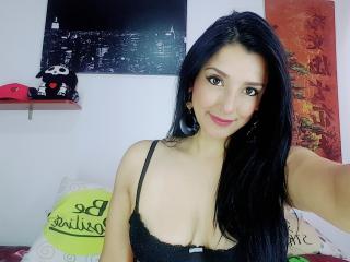 Evalauren - online chat sexy with a charcoal hair Hot babe 