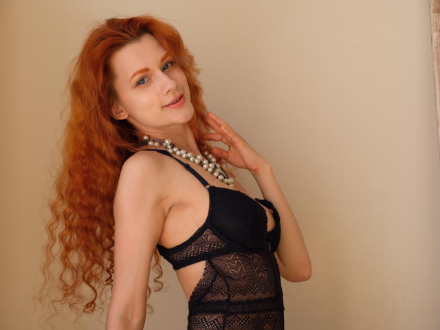 LoloMercier - online show x with this slender build Young lady 