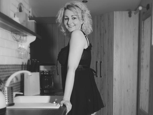 MiriamTRUE - Sexe cam en vivo - 6580788