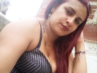 SamantaHottie - online show hard with a latin american Hot chicks 